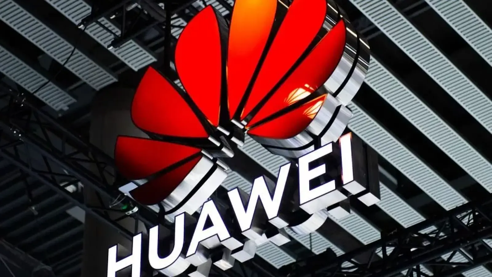 Huawei juht Shanghais: Hiina AI ei pruugi USA riske kogeda
