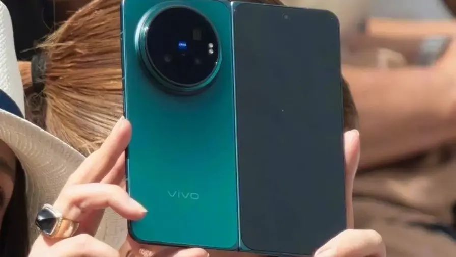 Vivo X Fold 6 jõuab maailmaturule 6900 mAh akuga
